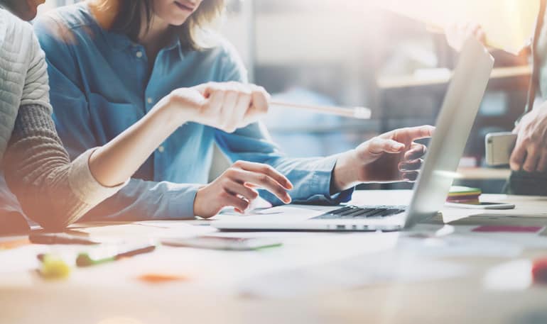 Business woman working on managing project risks